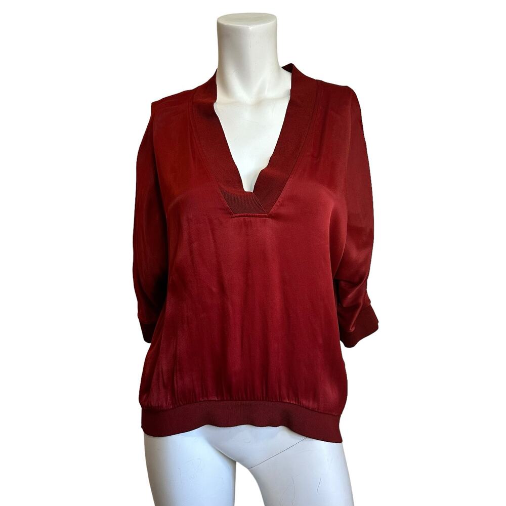 adolfo dominguez Red V Neckline Viscose Satin Blouse 3/4 Sleeves sz S Flawed